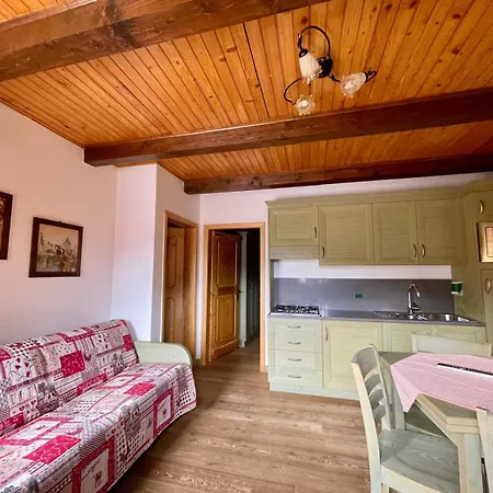 Dolomiti Village منتزه العطل 3*