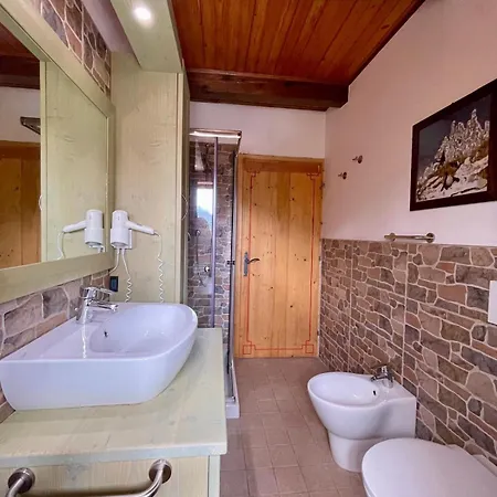 Dolomiti Village منتزه العطل