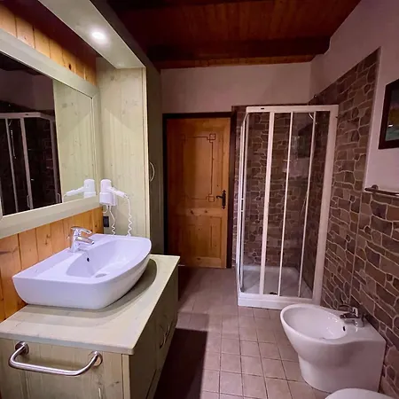 منتزه العطل Dolomiti Village 3*