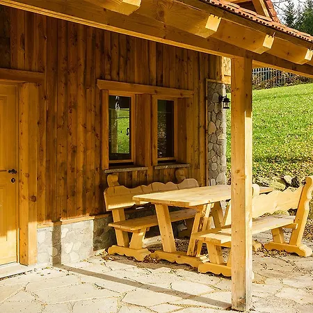 假日公园 Dolomiti Village 3*