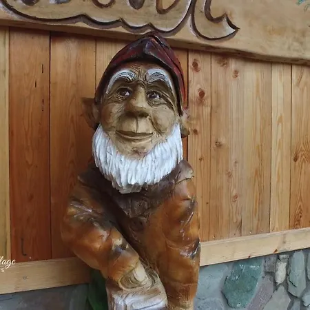 Parco vacanze Dolomiti Village 3*