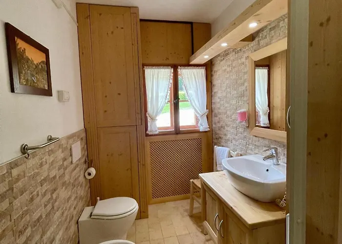 Dolomiti Village Üdülőpark Comeglians